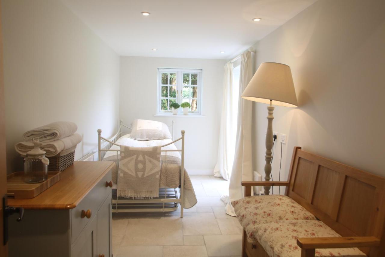 Charlton End - Goodwood Events Bed & Breakfast Chichester Bagian luar foto