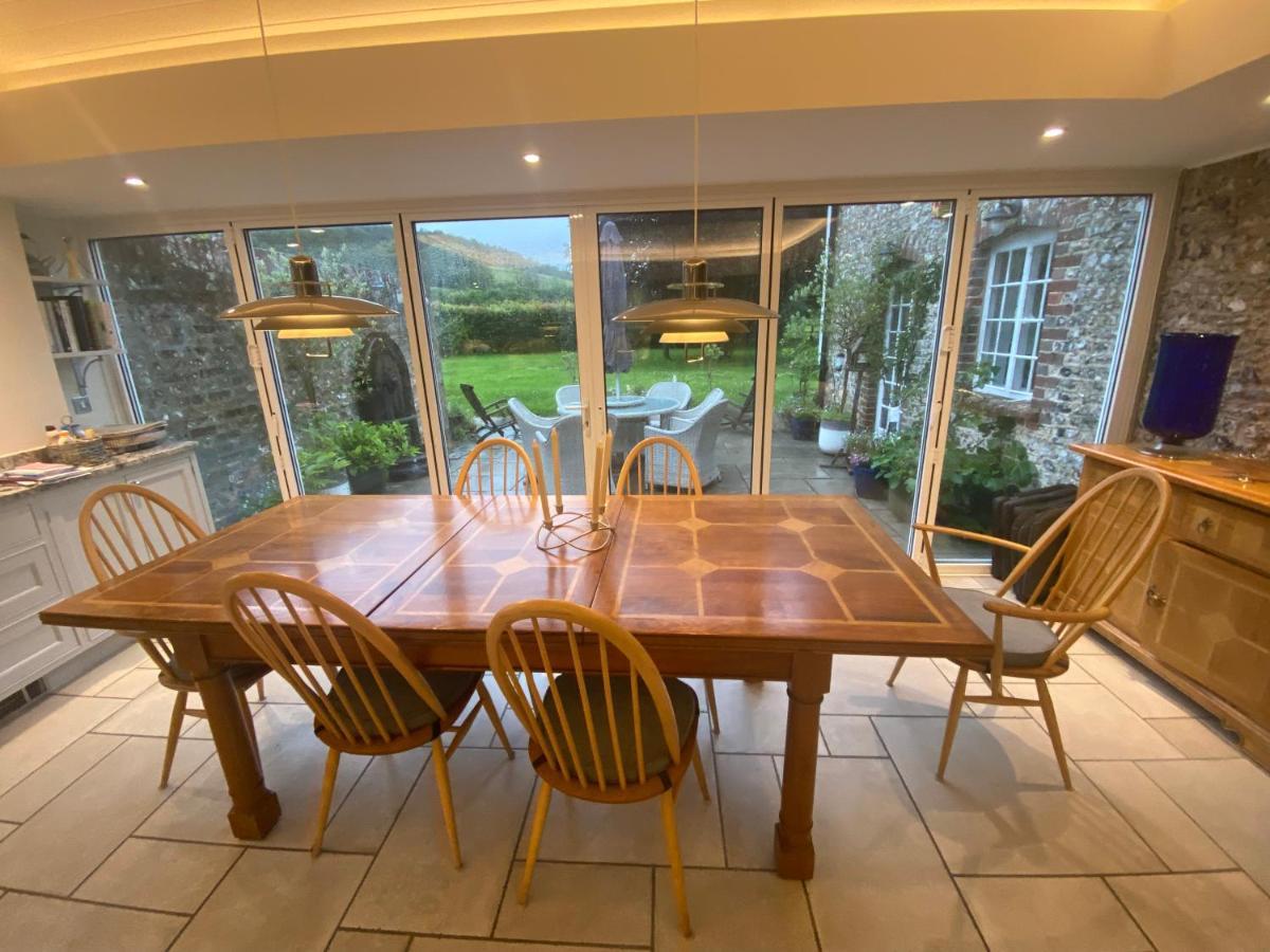 Charlton End - Goodwood Events Bed & Breakfast Chichester Bagian luar foto